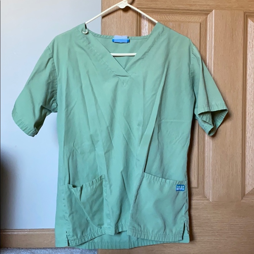 Scrub top